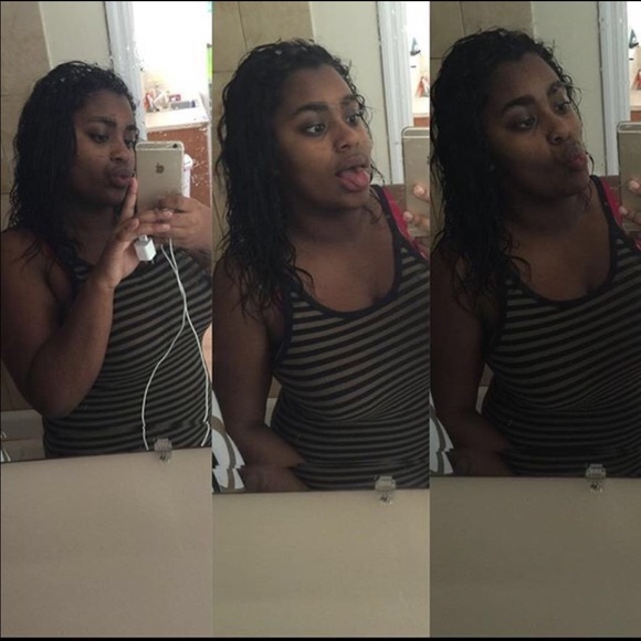 Profile Picture of Courtney Alexander (@courtneymikayl) on Poshmark