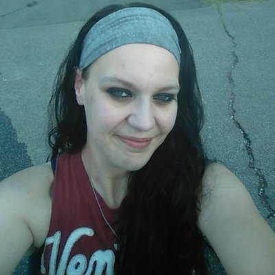 Profile Picture of Nikki Townsend (@J_Town_8) on Twitter