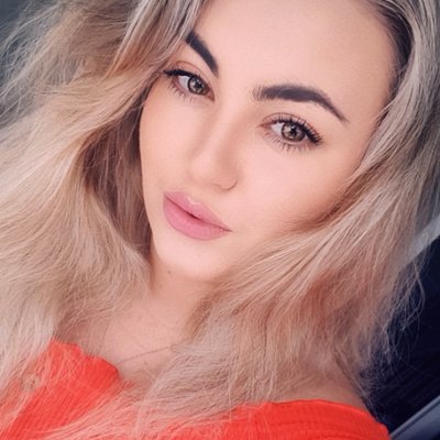 Profile Picture of Karen Dunne (@xrockyxo) on Twitter