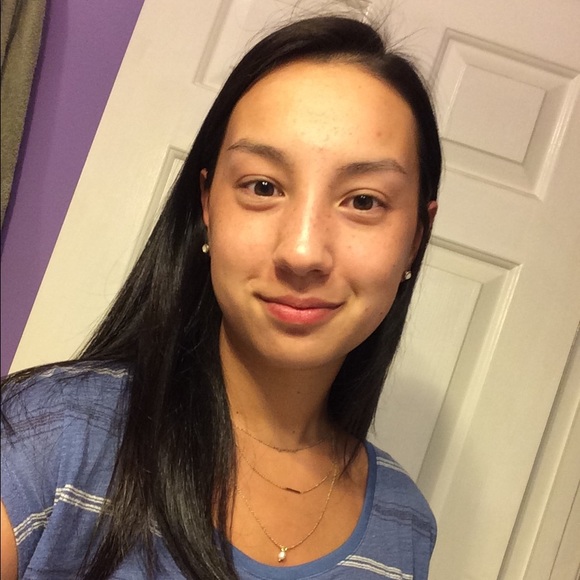 Profile Picture of Megan Stubbs (@mstubbs2334) on Poshmark