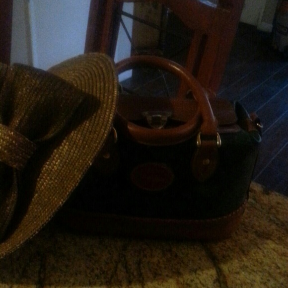 Profile Picture of Joann Hughes (@just2u) on Poshmark