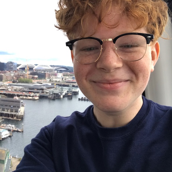 Profile Picture of Oliver Freeby (@oliverf_) on Poshmark