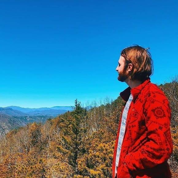 Profile Picture of Richard Segers (@segersrt) on Poshmark