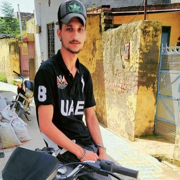 Profile Picture of Jagpal Singh (@jagpalsingh6768) on Poshmark