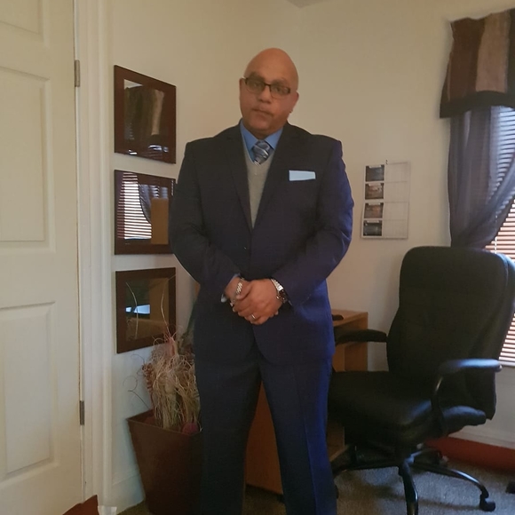 Profile Picture of Theopolis Cooper (@theocooper1) on Poshmark