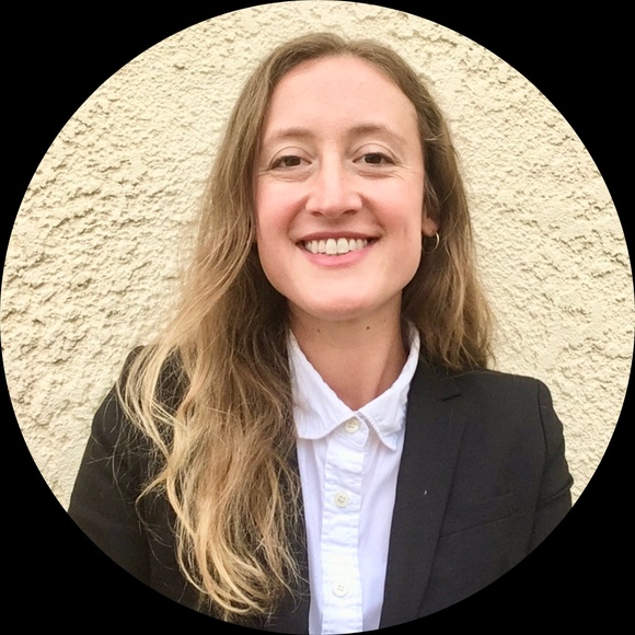 Profile Picture of Amy Jicha (@whosaskin) on Poshmark