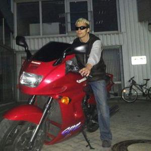 Profile Picture of Mike Cieslak (@MikeCieslak24) on Twitter