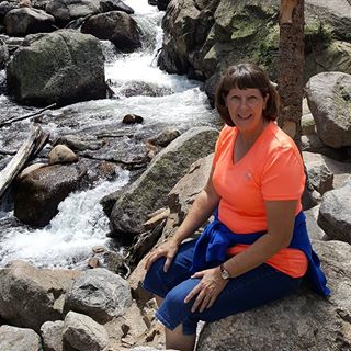 Profile Picture of Dee Hobbs (@Dee-Hobbs) on Facebook
