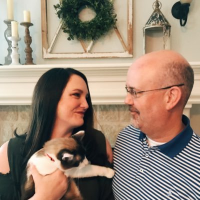 Profile Picture of Mary Ennis (@mary_ennis) on Twitter