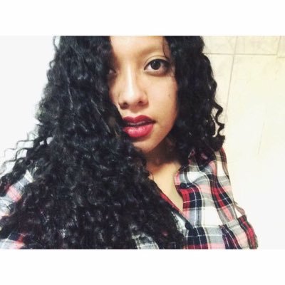 Profile Picture of Sharon Martínez (@sharonmartinzc) on Twitter