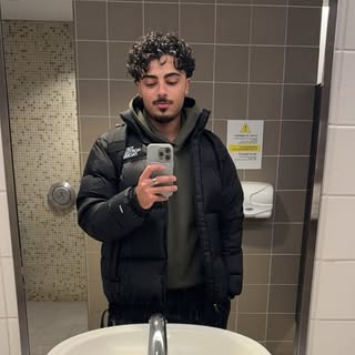 Profile Picture of adammourad_ (@adammourad_) on Instagram