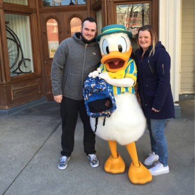 Profile Picture of Stacey Parr (@stacey_parr) on Twitter