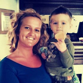 Profile Picture of Lindsay Schafer (@winniemaye) on Pinterest