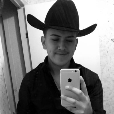 Profile Picture of Lorenzo Vasquez (@Lorenzovasquez7) on Twitter