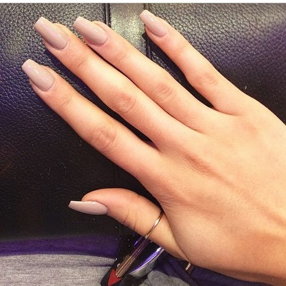 Profile Picture of Laura Calleros (@lc6172) on Poshmark