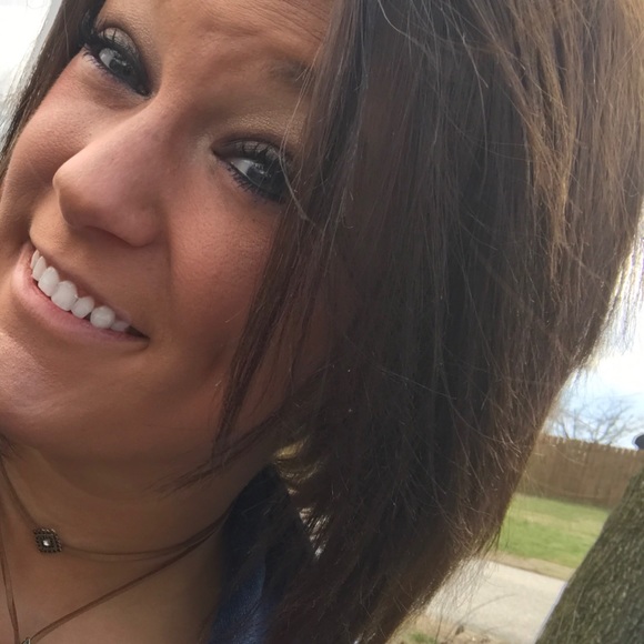 Profile Picture of Jordan Blocker (@jordanblocker4) on Poshmark