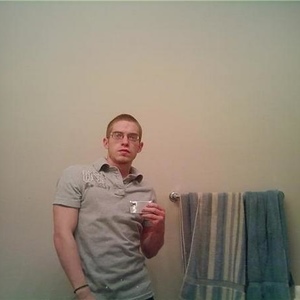 Profile Picture of Chris Hollars (@crazychris7417) on Myspace