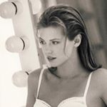 Profile Picture of christina renée (@warblers.song) on Instagram