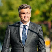 Profile Picture of Simone Gray (@Simonegray-k7l) on Youtube