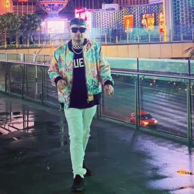 Profile Picture of Rick Hefner  🐰 🌚 (@RickyM71710) on Twitter