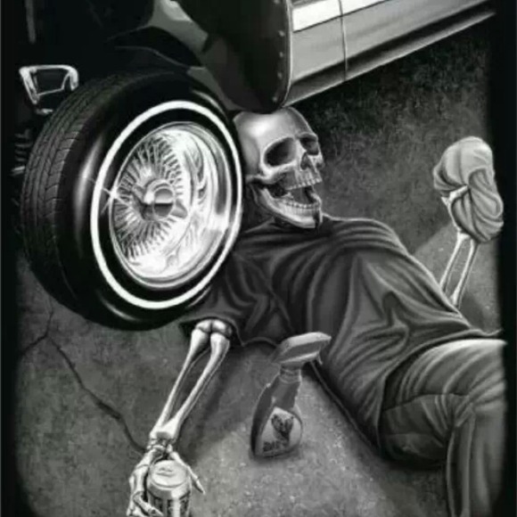 Profile Picture of Dustin Saylor (@dustunsaylor36) on Poshmark