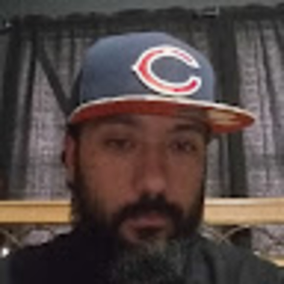 Profile Picture of J Enriquez (@enriquezj45) on Poshmark