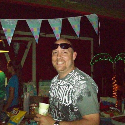 Profile Picture of Neal Mack (@themack220) on Twitter