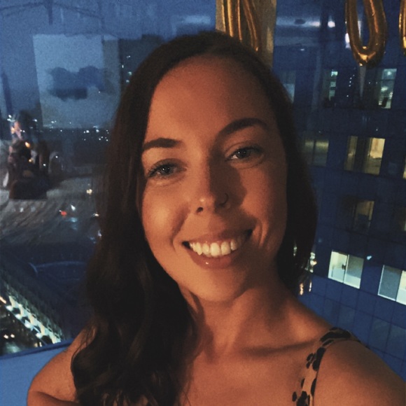 Profile Picture of Jasmine Mcguire (@jasminemcgui220) on Poshmark