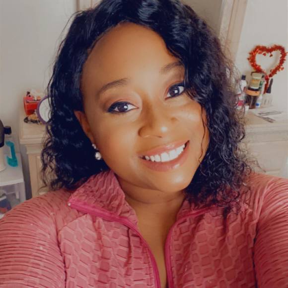 Profile Picture of Ratasha Darling (@rddarl01) on Poshmark