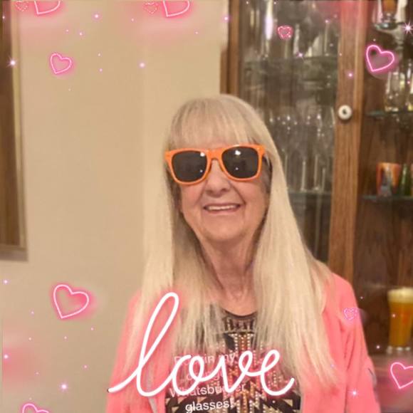 Profile Picture of Kathy Mccrohan (@kgmccrohan) on Poshmark