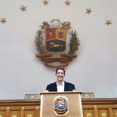 Profile Picture of Carlos Sandoval (@1991Sandoval) on Twitter