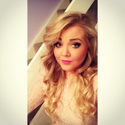 Profile Picture of Amanda Jonsson (@amandajonsson1) on Twitter