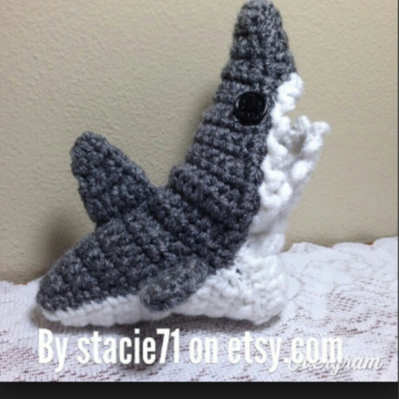 Profile Picture of Flower Hetzel (@ilovecandyalot) on Poshmark