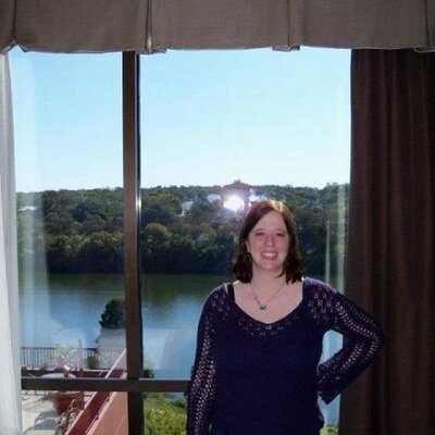 Profile Picture of Deborah Schubert (@Deborah1313) on Twitter