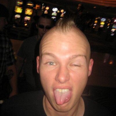 Profile Picture of Andy Steffen (@LameStory) on Twitter
