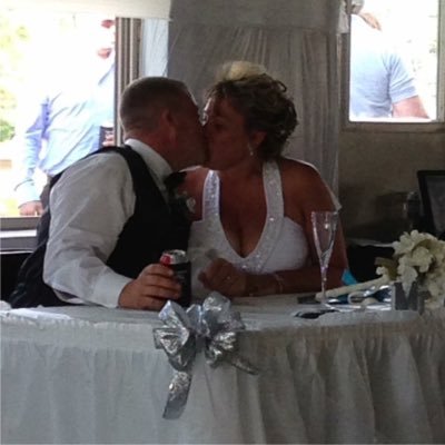 Profile Picture of Kathy Barrett (@kathybarrett28) on Twitter
