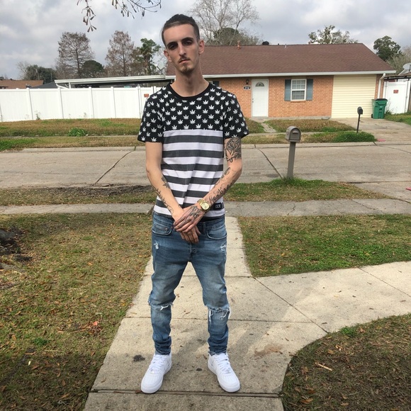 Profile Picture of Travis Rome (@trome69) on Poshmark