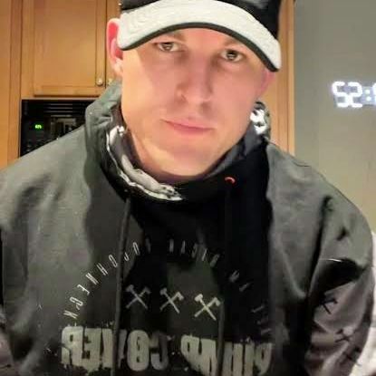 Profile Picture of Andrew porter 33 (@andrewpoter2) on Tiktok