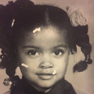 Profile Picture of Cassandra Willis (@theparentlady) on Twitter