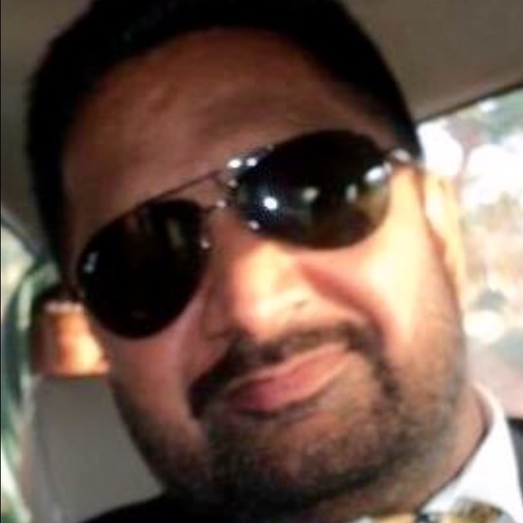 Profile Picture of Kawal Singh (@kawal1967) on Poshmark
