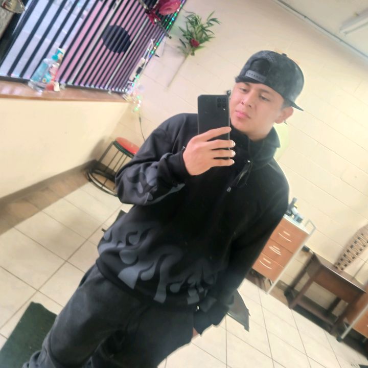 Profile Picture of Melvinracks (@melvinracks) on Tiktok