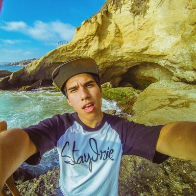 Profile Picture of Greg Chavez (@gregreeee) on Twitter