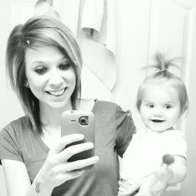 Profile Picture of Sylvia McFadden (@sylmcfadden) on Twitter