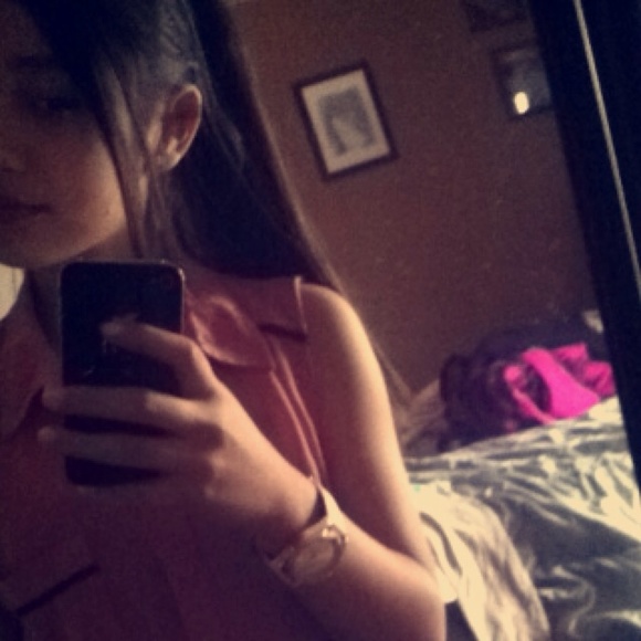 Profile Picture of Kelly Vargas (@kelly_vjm) on Poshmark