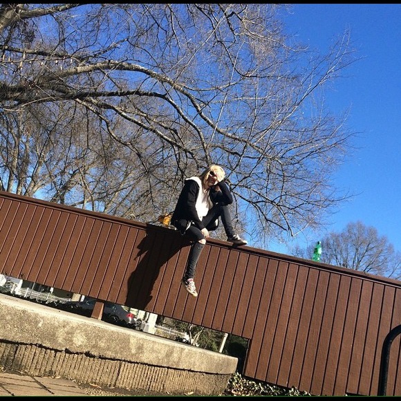 Profile Picture of Leighanne Baldwin (@leighannenoel) on Poshmark