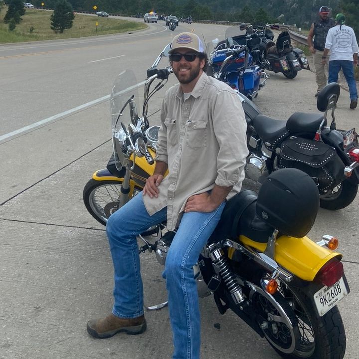 Profile Picture of Brad McLelland (@run_bmc) on Tiktok