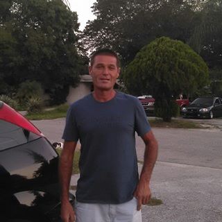 Profile Picture of Eric Stark (@Eric-Stark) on Facebook
