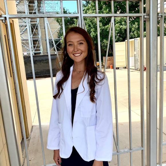 Profile Picture of Mali Macmullen (@mali_m370) on Poshmark