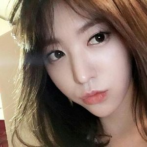Profile Picture of Ryu (@hye2ju) on Twitter