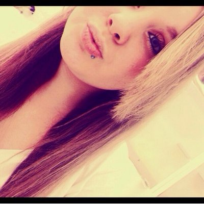 Profile Picture of Jacqueline Fischer (@jakyliebdi) on Twitter